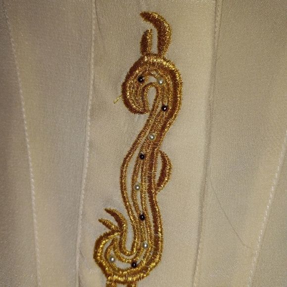 100% Silk Blouse - Picture 4 of 11